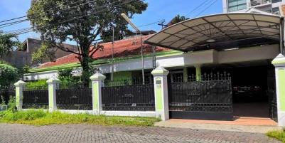 Jual Rumah Mewah Jemursari Utara daerah Wonocolo