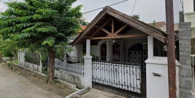 Rumah Luas Shm daerah Ketintang Wiyata Surabaya