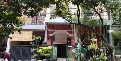 Rumah Murah Siap Huni Lokasi Jambangan Surabaya 