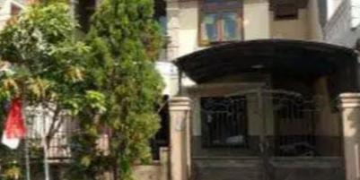 Jual Rumah Mewah Wiguna Tengah Regency Surabaya