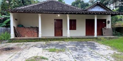 Jual Rumah Siap Huni 1442m² Mojogedang Karanganyar