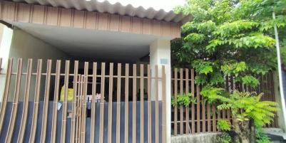 Rumah Murah Di Perumahan Kutisari Indah Barat SHM