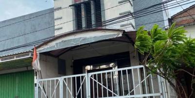 Disewakan Ruko 3 Lantai Pusat Kota di Jalan Sawahan Petemon Surabaya