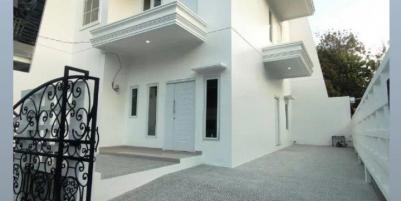 Dijual rumah baru hook Pondok Kelapa Jakarta Timur 