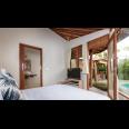 FULLY FURNISHED TROPICAL PRIVATE VILLA IN CANGGU FOR SALE !