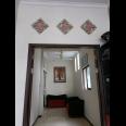 Dijual Rumah di Barata jaya Semi Furnished Super Strategis Tengah Kota Surabaya