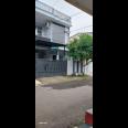 Hadir Rumah di kawasan strategis Griya Serpong Asri, Cisauk, Tangerang. Dibangun di atas area tanah 72m² dan area bangunan 110m²