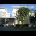 RUMAH DIJUAL @ Royal Residence Buckingham Surabaya - Character Charm & Comfort.