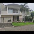 Dijual Rumah Modern Minimalis di Graha Family, Surabaya