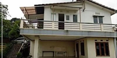 VILLA FULL FURNISHED View Pegunungan tidak jauh dari Polsek Mega Mendung