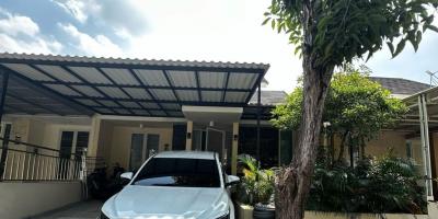 Dijual Rumah Bagus di Taman Puspa Raya Citraland Baru Renovasi Siap Huni