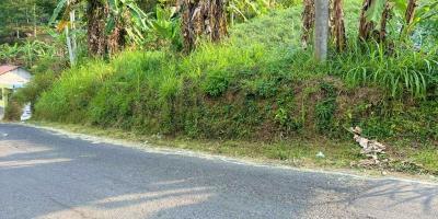 Tanah Dekat Jembatan Kaca Kemuning Karanganyar 