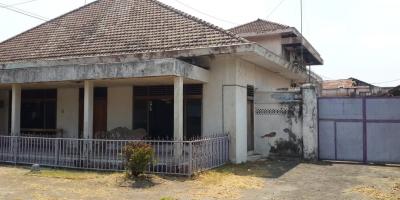 Jual Rumah dan Gudang Bekas Pabrik Daerah Kemasan Kota Kediri