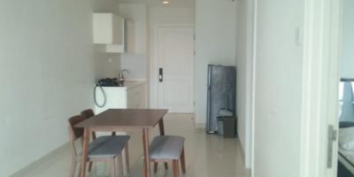 Disewakan unit Apartemen Madison Park tipe Studio Furnished.