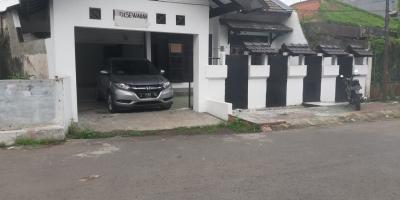 Dijual Rumah daerah Surabaya Barat