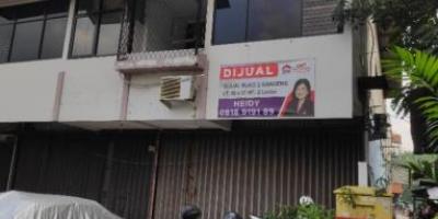 Dijual Ruko 2 Lantai di Taman Kebon Jeruk, Jakarta Barat