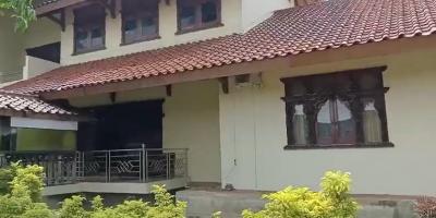 Rumah Mewah Klasik 1460mtr nego sampai deal