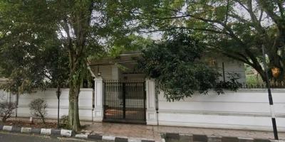 Dijual Rumah Luas 1.765 m2 di Jalan Pajajaran, Bandung