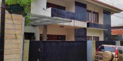 Dijual Rumah 2 Lantai di Kebayoran Lama, Jakarta Selatan